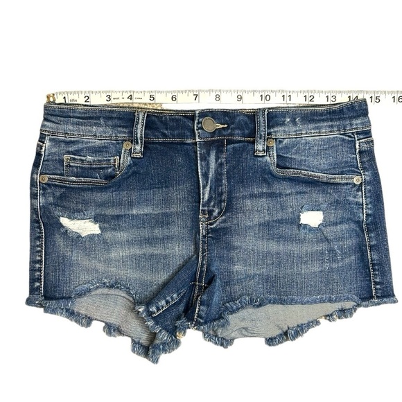 BLANKNYC Women’s The Astor Distressed Cut-Off Jeans Short Size 26 - Picture 12 of 14